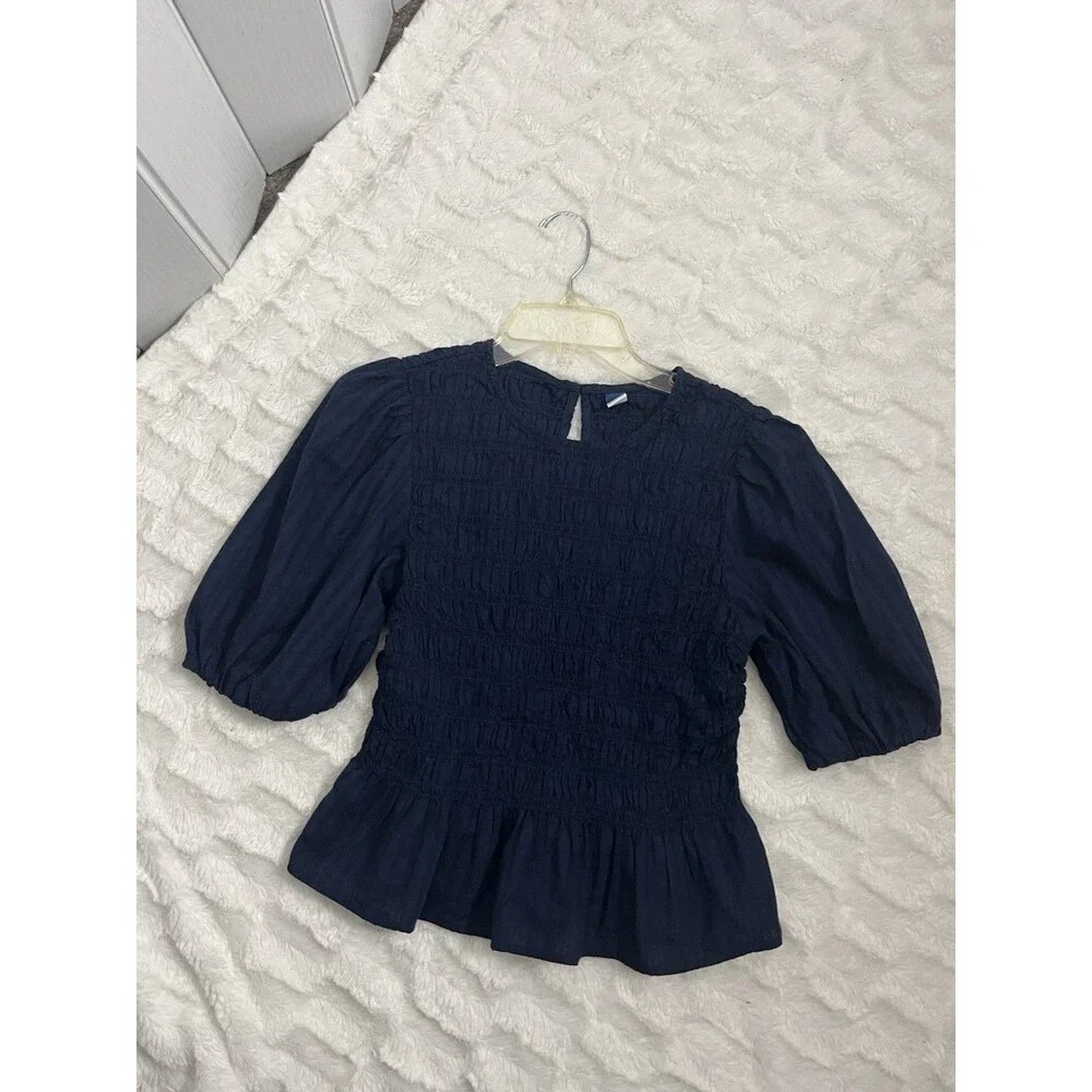 Old Navy Women’s Navy Blue Short Puff Sleeve Smocked Peplum Blouse Top Size M